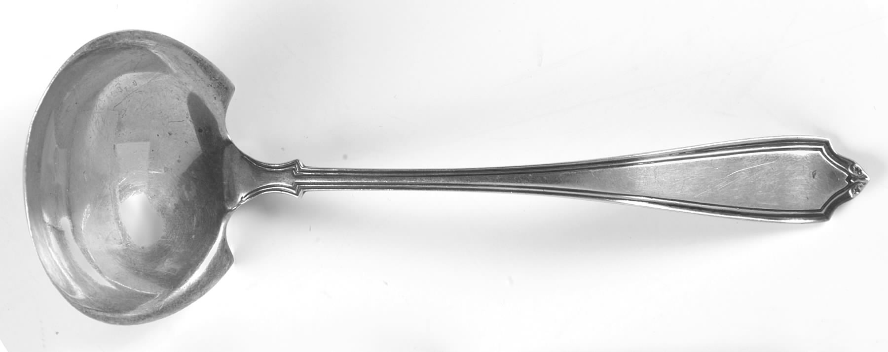 La Tosca (Sterling, 1900) Solid Gravy Ladle by Saart Brothers-1
