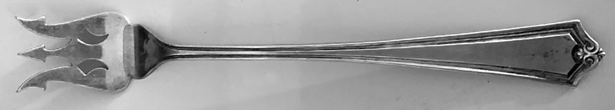 Potomac (Sterling, 1930, No Monograms) Cocktail/Seafood Fork by Saart Brothers-1