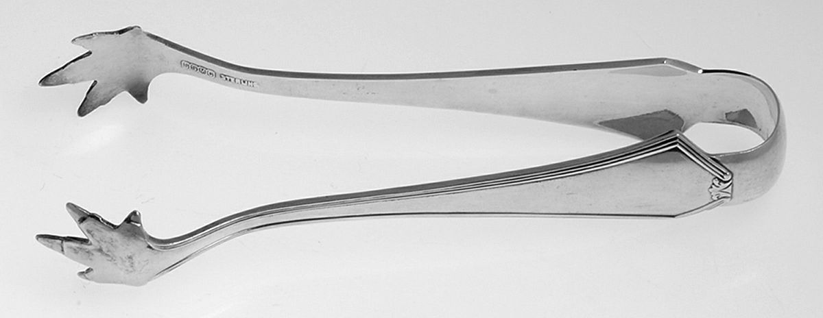 Simplicity (Sterling) Small Sugar Tongs by Saart Brothers-1