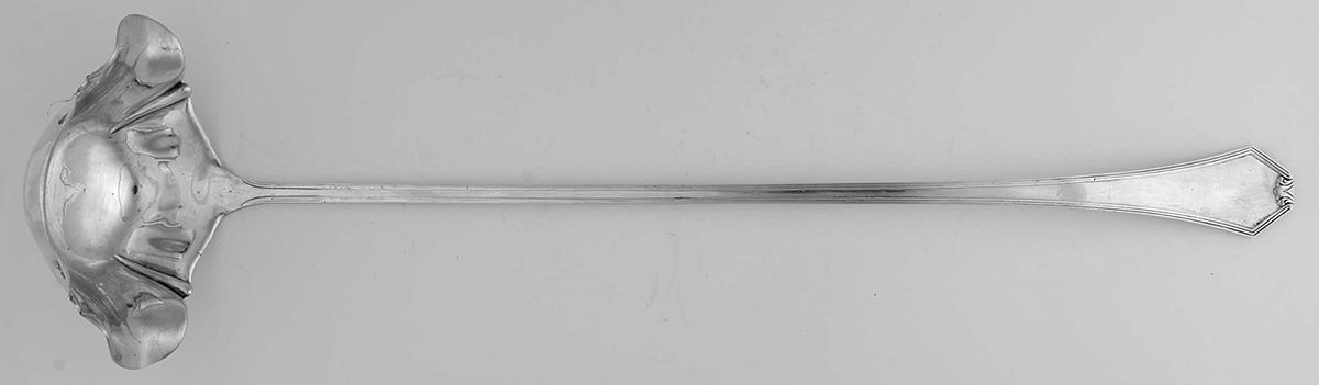 Simplicity (Sterling) Punch Ladle Solid Piece by Saart Brothers-1