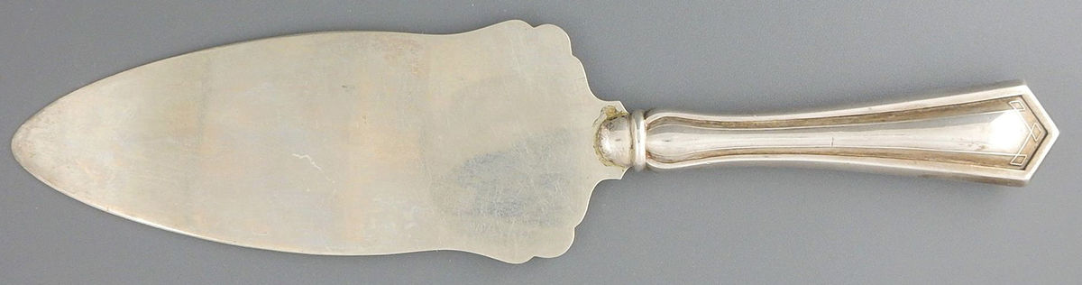 Venetia (Sterling 1909) Pie Server with Silverplate Blade by Saart Brothers-1