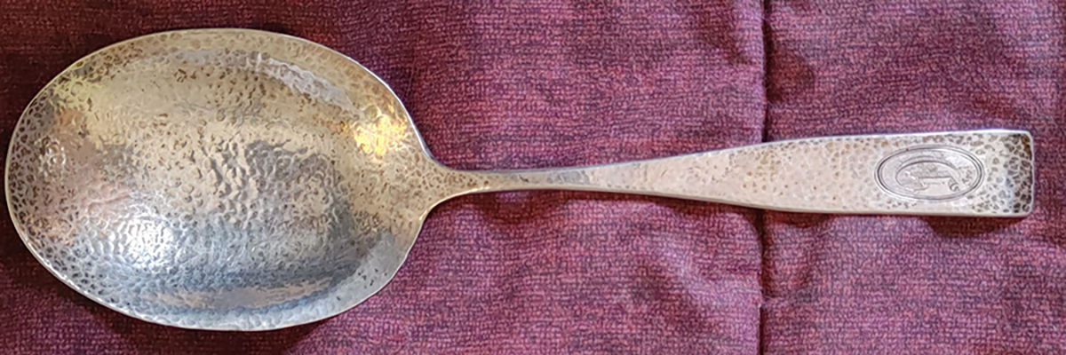 Elizabeth Tudor-Engraved (Sterling 1907) Large Solid Berry/Casserole Spoon by Schofield-1