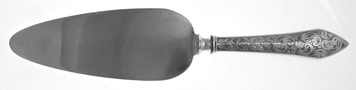Lorraine (Sterling, 1896, Oval) Pie Server with Silverplate Blade by Schofield-1