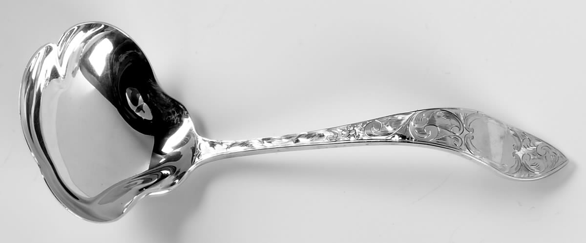Lorraine (Sterling, 1896, Oval) Solid Gravy Ladle by Schofield-1