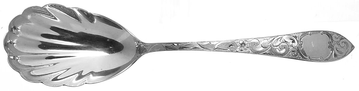 Lorraine (Sterling, 1896, Oval) Solid Shell Berry/Casserole Spoon by Schofield-1
