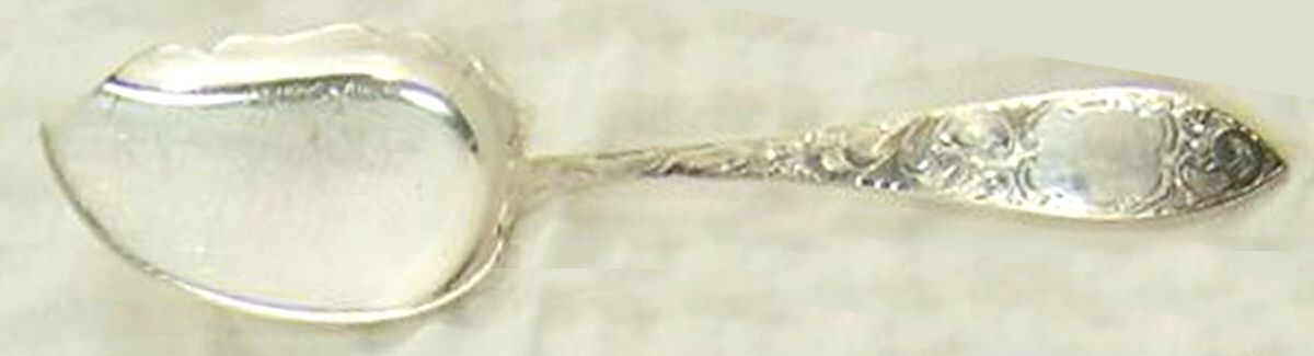 Lorraine (Sterling, 1896, Oval) Large Solid Jelly Server by Schofield-1