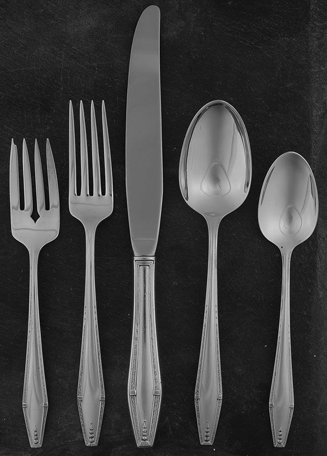 Formality (Sterling, 1942, No Monograms) 40 Piece Estate Set by State House-1
