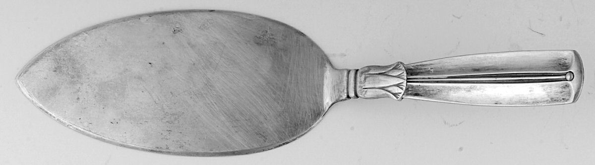 Lotus (Sterling) Solid Pastry Server by Broderne W & S Sorensen-1