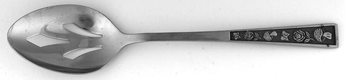 SRB135 (STAINLESS) Pierced Tablespoon (Serving Spoon) by Stanley Roberts-1