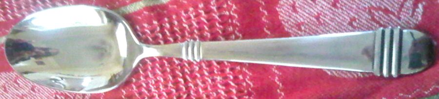 SRB161 (STAINLESS) Place/Oval Soup Spoon by Stanley Roberts-1