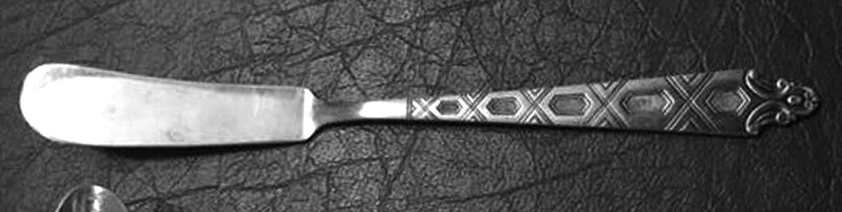 SRB73 (STAINLESS) Flat Handle Master Butter Knife by Stanley Roberts-1