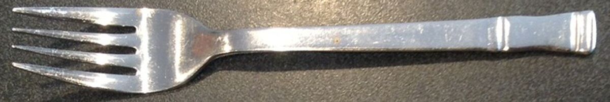 SRB185 Individual Salad Fork by Stanley Roberts-1