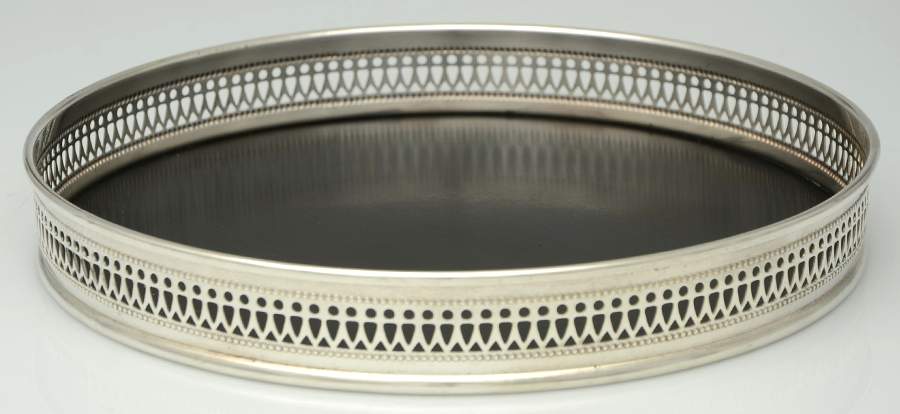 Silverplate Hollowware 10" Gallery Tray with Black Lucite Center by Sheffield Silver Co (USA)-1