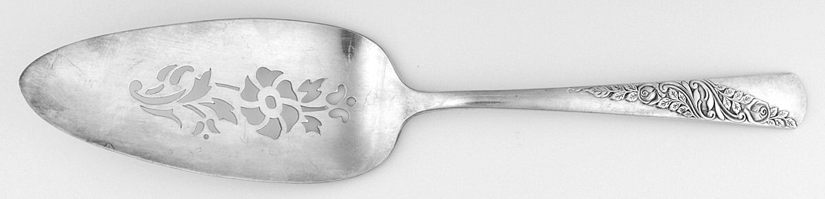 SRS35 (Silverplate) Solid Pierced Pie Server by Sears Roebuck-1