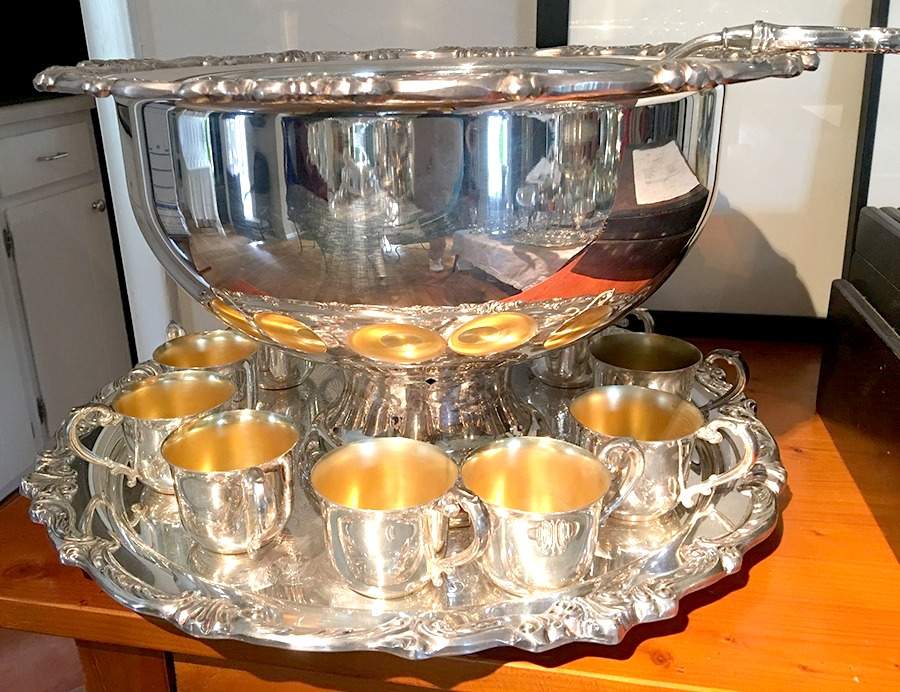 SDN3 (Silverplate, Hollowware) Punch Set (Bowl,  12 MCups, Tray & Str&Svlp Ladle) by Sheridan Silver Co-1