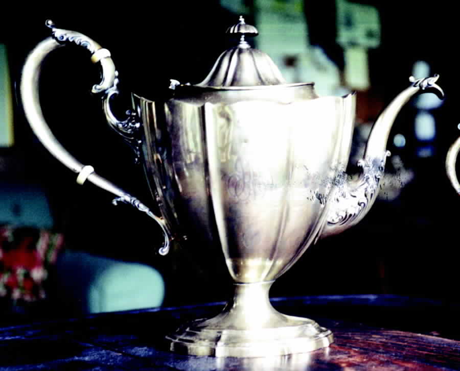 1822 (Sterling, Hollowware) Teapot by Shreve Crump & Low-1