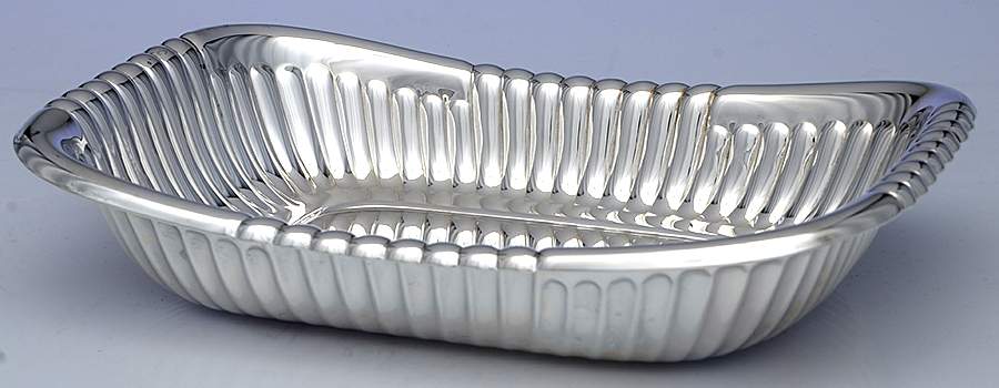 S2512 (Silverplate, Hollowware) 10" Rectangular Vegetable Bowl by Sheffield Silver Co (USA)-1
