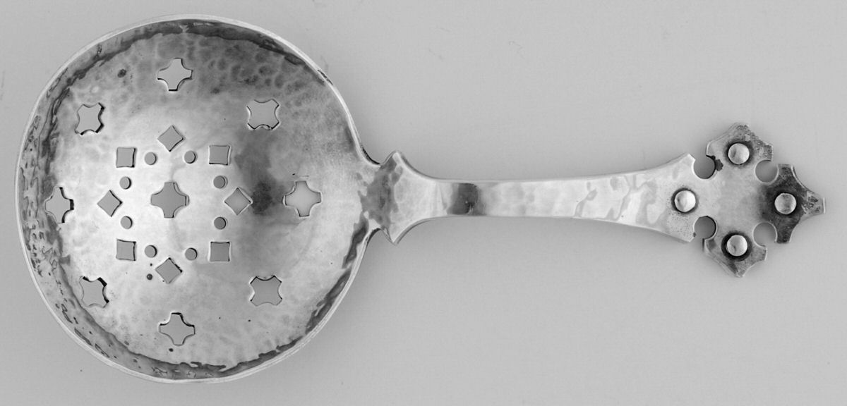 Fourteenth Century (Sterling) Small Pierced Nut Serving Spoon by Shreve Silver-1