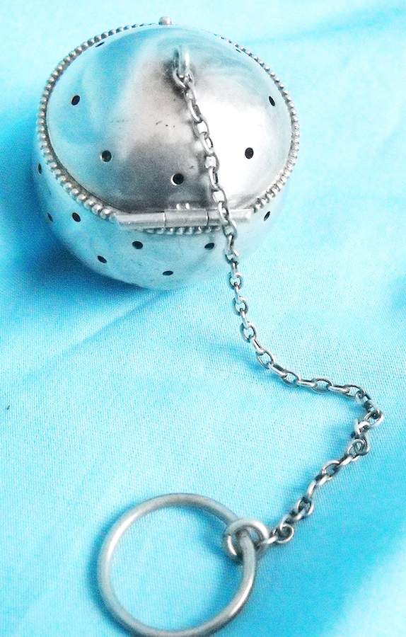 608B (Sterling, Hollowware) Tea Ball with Chain by Simons Bros -1