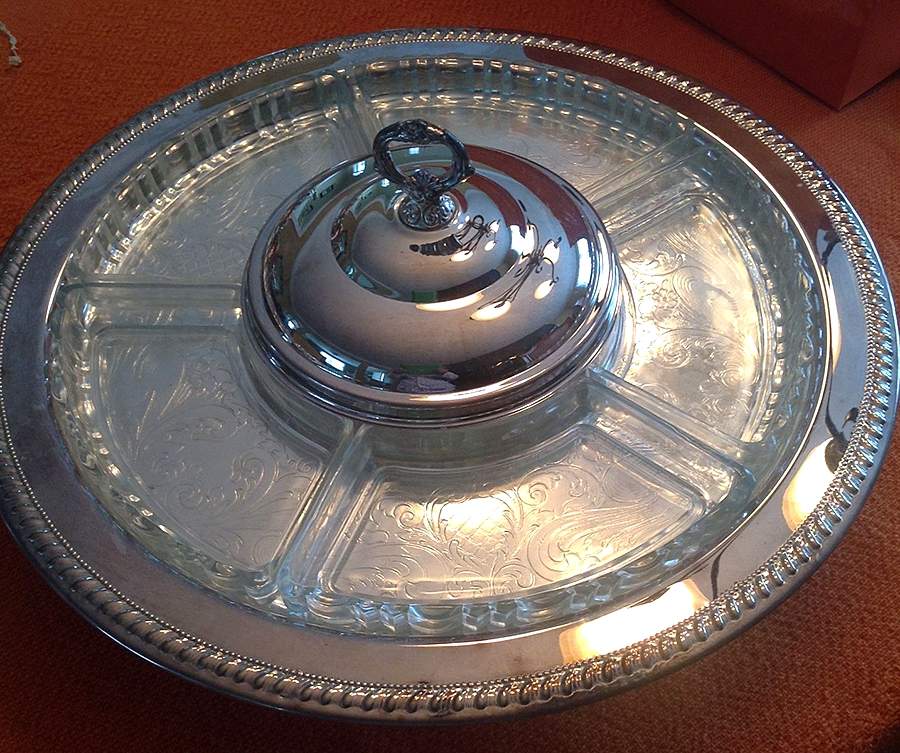 Gadroon (Silverplate, Hollowware) Lazy Susan with Liner by Sheridan Silver Co-1