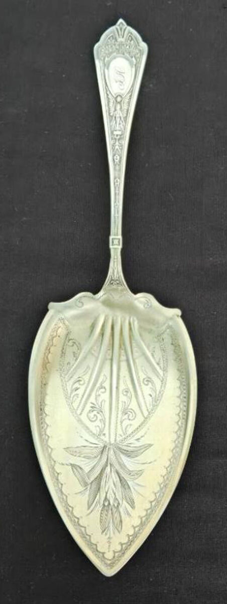 Cleopatra (Sterling) Large Solid Bright Cut Pie Knife by Schulz & Fischer-1