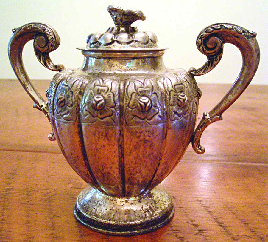 9560 (Sterling, Hollowware) Sugar Bowl & Lid by Sanborns (Mexico)-1