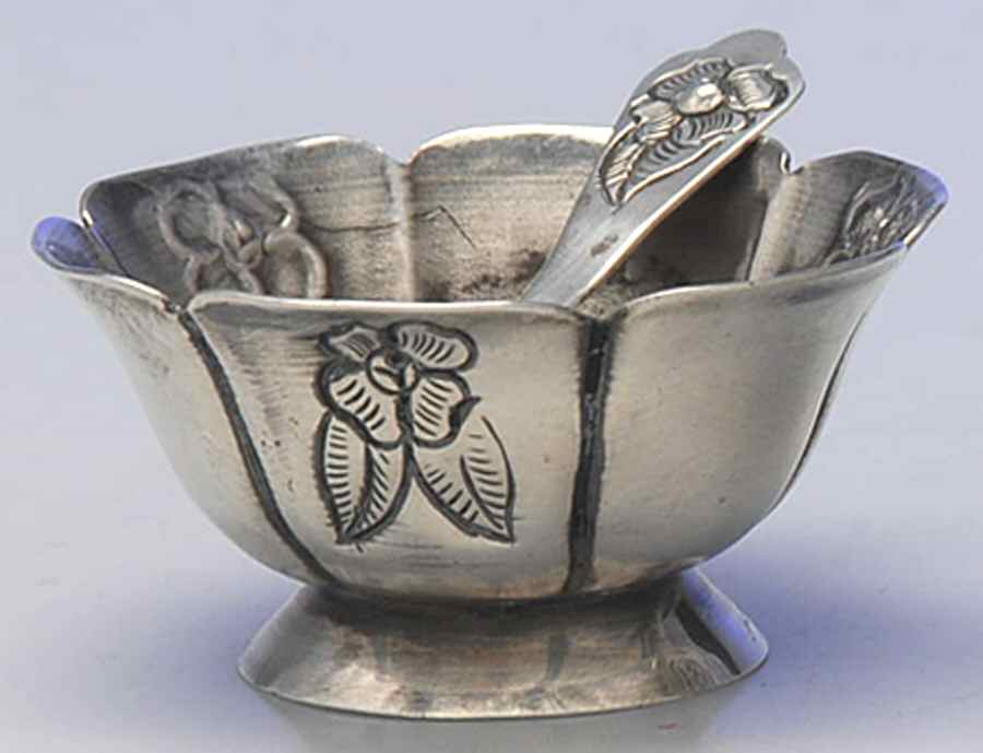 9560 (Sterling, Hollowware) 2pc Set Individual Open Salt & Spoon by Sanborns (Mexico)-1