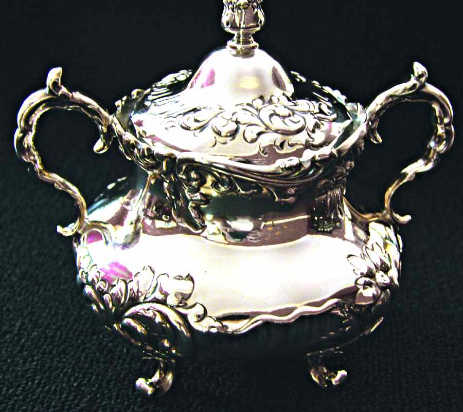 3038 (Silverplate, Hollowware) Sugar Bowl & Lid by Simpson Hall & Miller-1