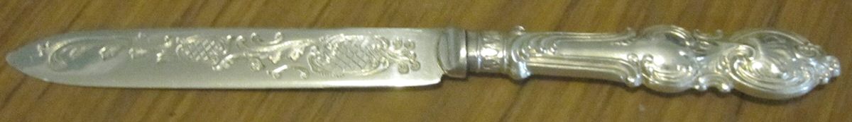 SSD3 (Sterling) Cake Saw with Silverplate Blade by Sheffield Silver Co (England)-1