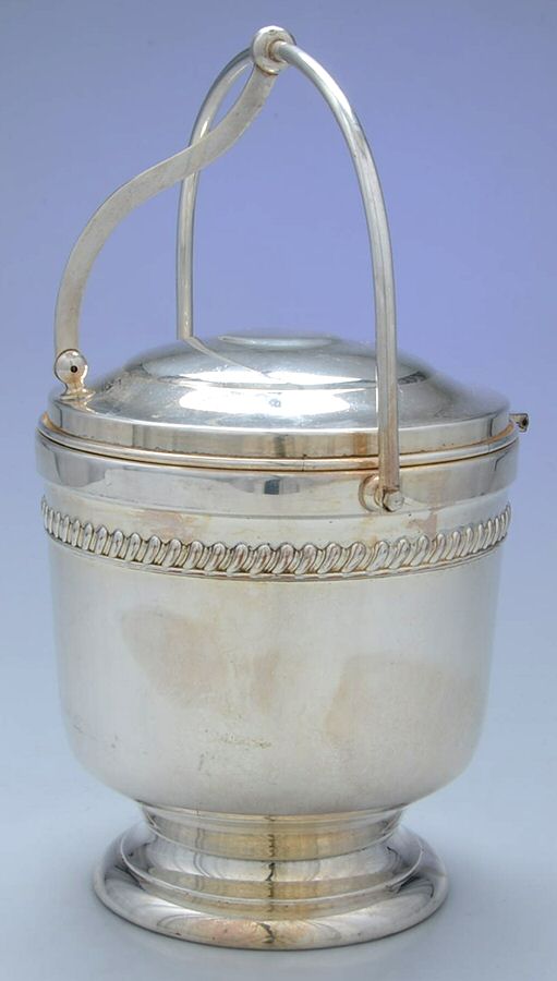 Silverplate Hollowware Hinged Bale Handle Ice Bucket & Lid, Liner by Sheffield-1