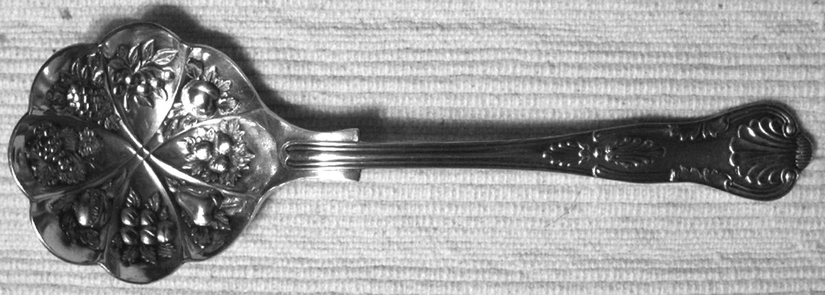 Queens (Silverplate) Solid Bon Bon Spoon by Sheffield Silver Co (England)-1