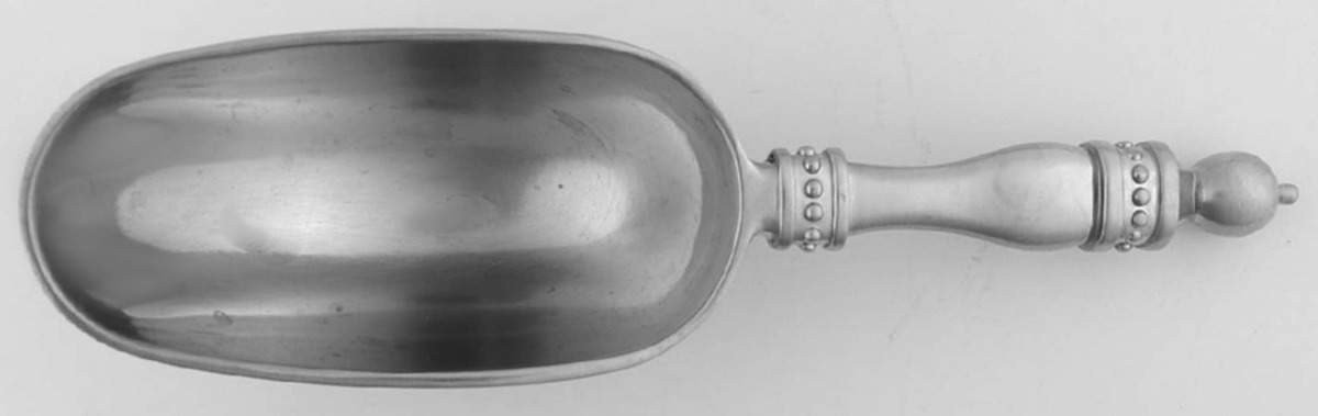 Astoria (Stainless, Hollowware) Large Scoop by Southern Living-1