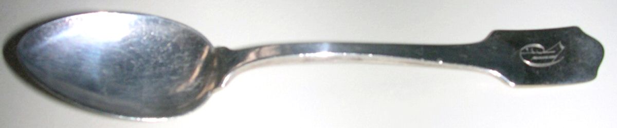 Winthrop (Sterling, 1909) Dessert/Oval Soup Spoon by Shreve Silver-1