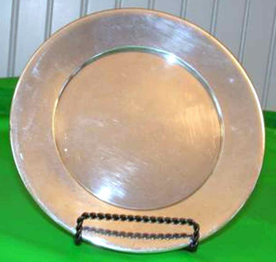 592 (Silverplate, Hollowware) Communion Paten by W & E Schmidt-1