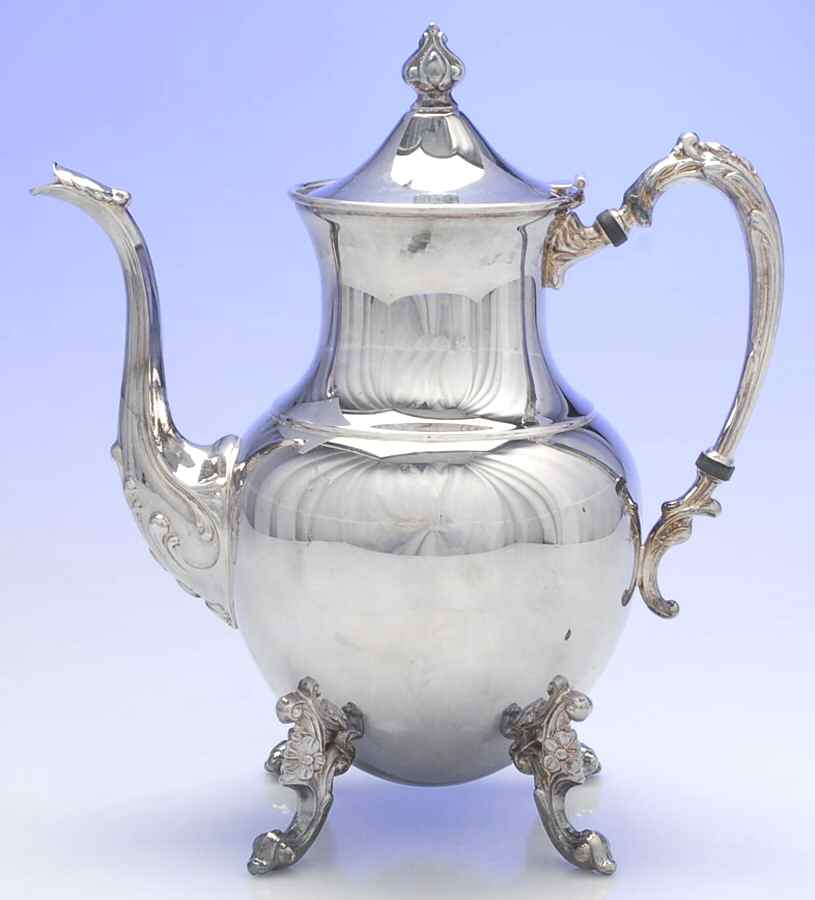 SDN17 (Silverplate, Holloware) Silverplate Coffee Pot by Sheridan Silver Co-1