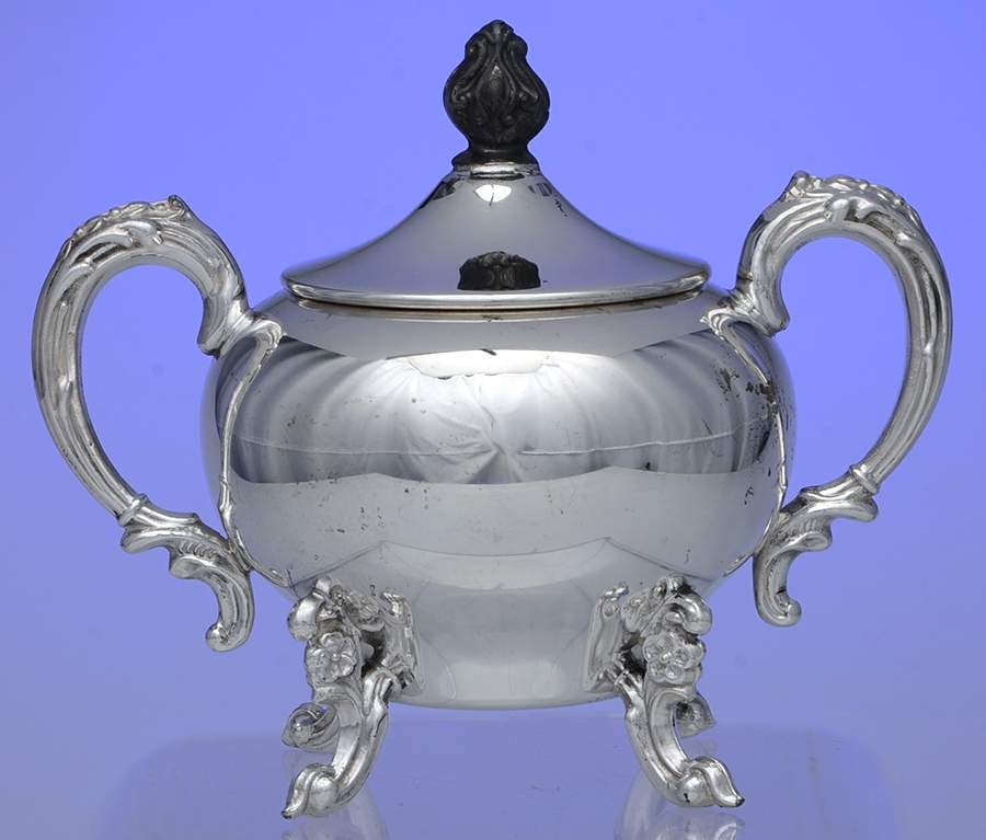 SDN17 (Silverplate, Holloware) Sugar Bowl & Lid by Sheridan Silver Co-1