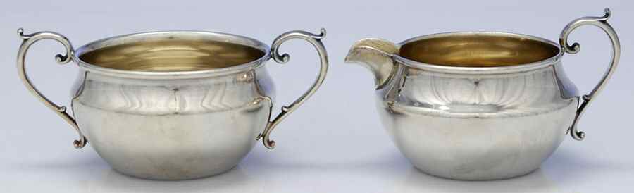 110 (Silverplate, Hollowware) Creamer & Open Sugar Set by Superior-1