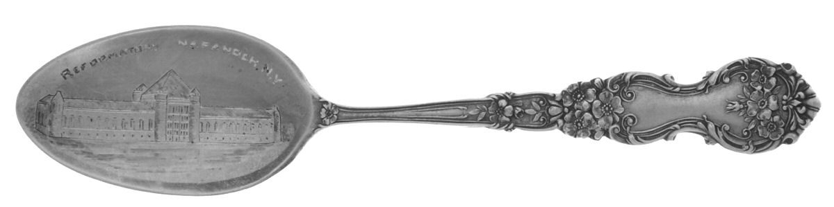 States & Cities Souvenir Spoons(Sterling) New York Teaspoon by Shepard Mfg Co-1