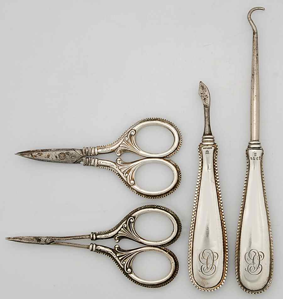 1979 (Sterling, Hollowware) Vanity Set 4 Pieces by Simons Bros -1