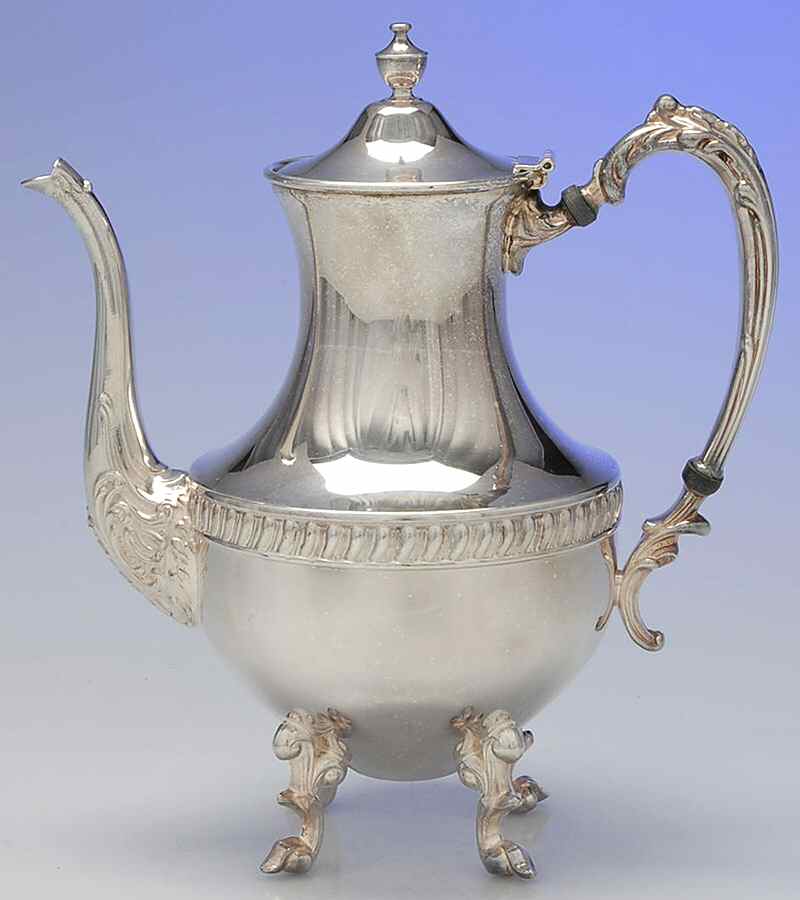 SDN19 (Silverplate, Hollowware) Silverplate Coffee Pot by Sheridan Silver Co-1