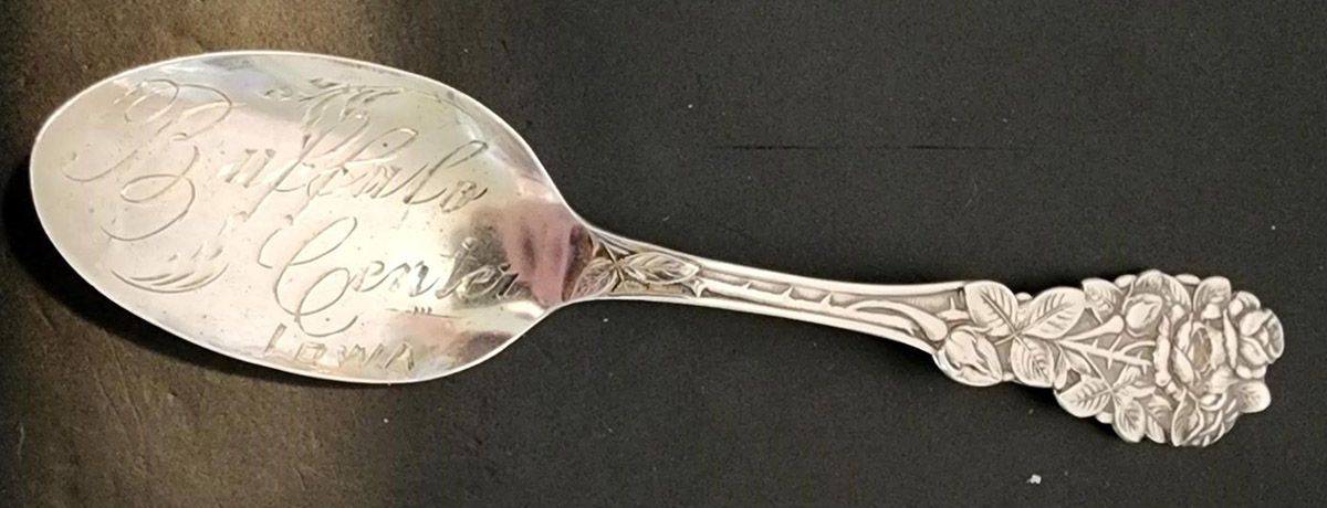 States & Cities Souvenir Spoons(Sterling) Iowa Five O'Clock Spoon by Saart Brothers-1