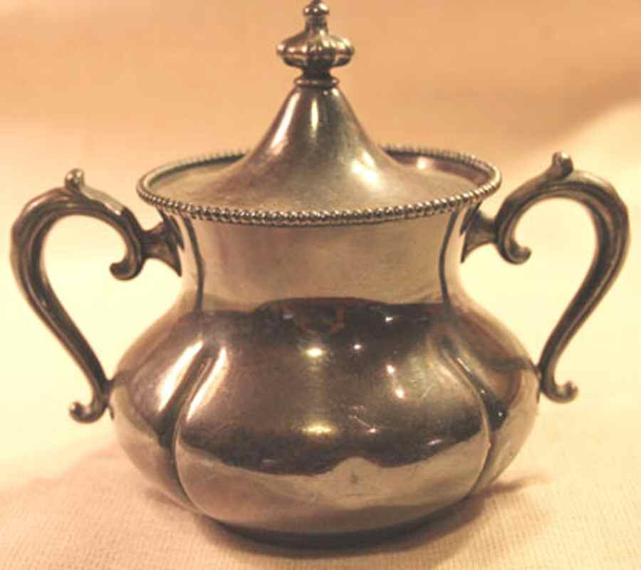 613 (Silverplate, Hollowware) Sugar Bowl & Lid by Simpson Hall & Miller-1