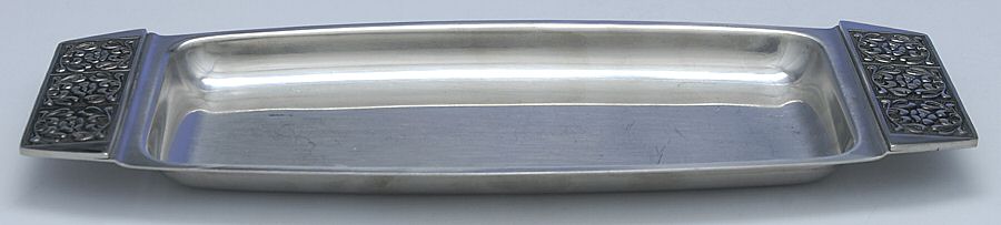 Velvet (Stainless, Hollowware) Creamer, Sugar & Lid-Tray by Stanley Roberts-1