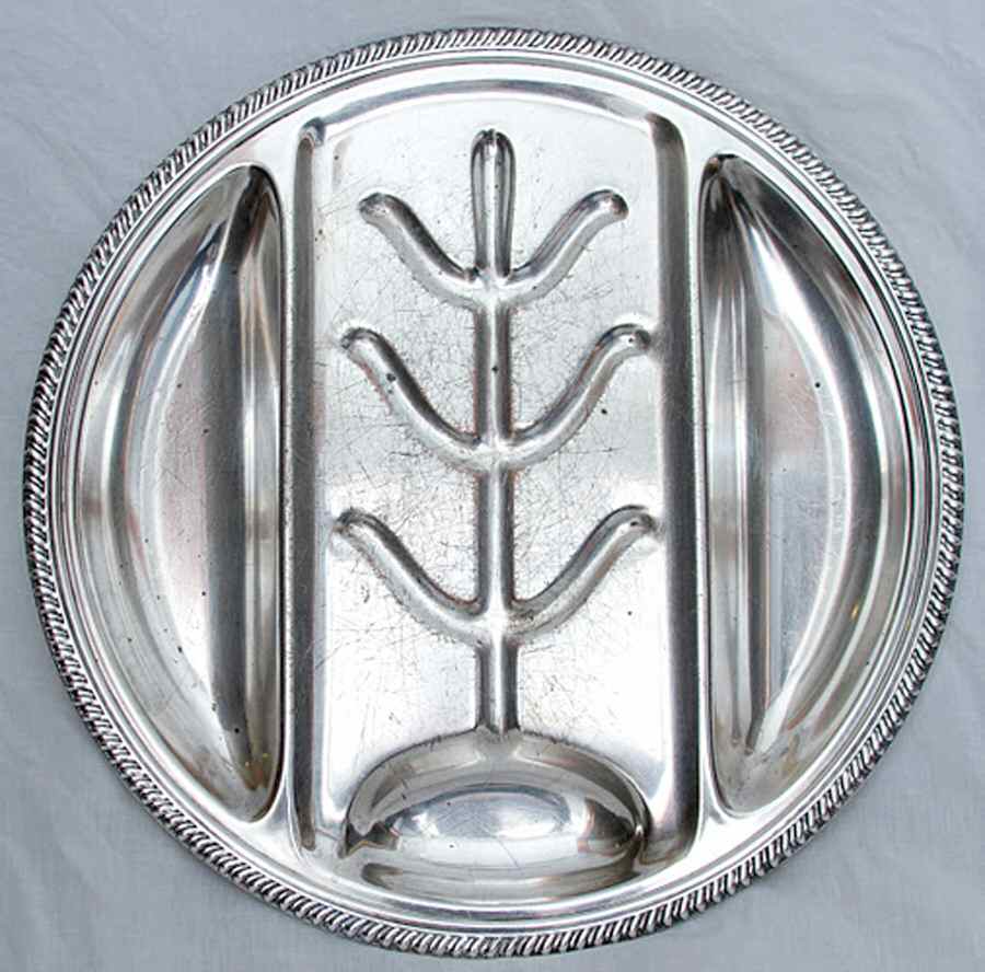 17G (Silverplate, Hollowware) 3-Part Silverplate Platter by Sheffield Silver Co (USA)-1