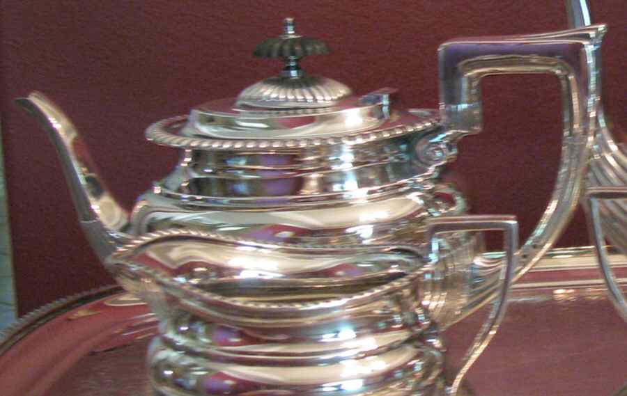 8589 (Silverplate, Hollowware) Teapot by Sheffield Silver Co (England)-1