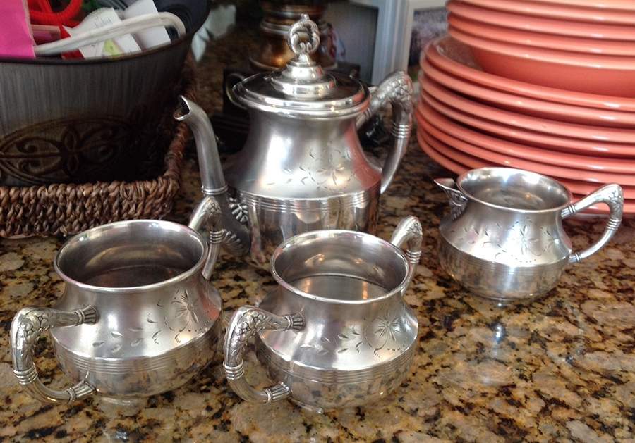 781 (Silverplate, Hollowware) Teapot by Sheffield-1