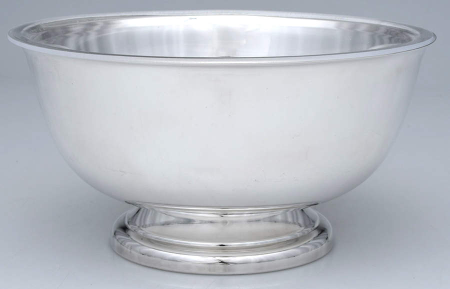 Paul Revere Bowls (Silverplate, Hollowware) 10" Paul Revere Bowl & Plastic Liner by Sheridan Silver Co-1