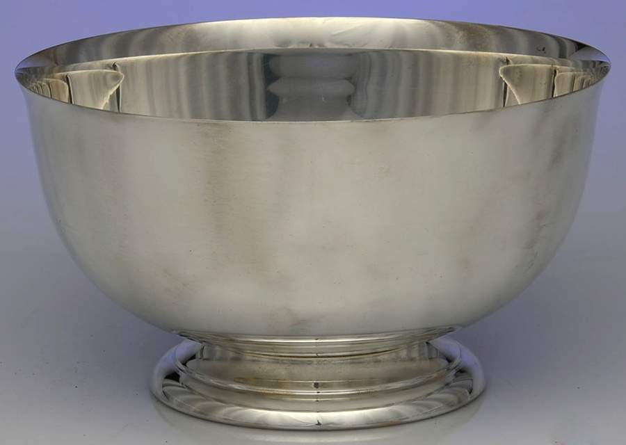 Paul Revere Bowls (Silverplate, Hollowware) 9" Paul Revere Bowl by Sheridan Silver Co-1