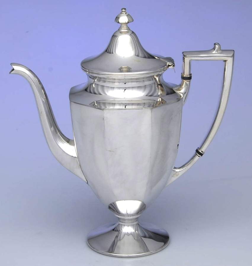0628 (Silverplate, Hollowware) Silverplate Coffee Pot by Sheffield Silver Co (USA)-1