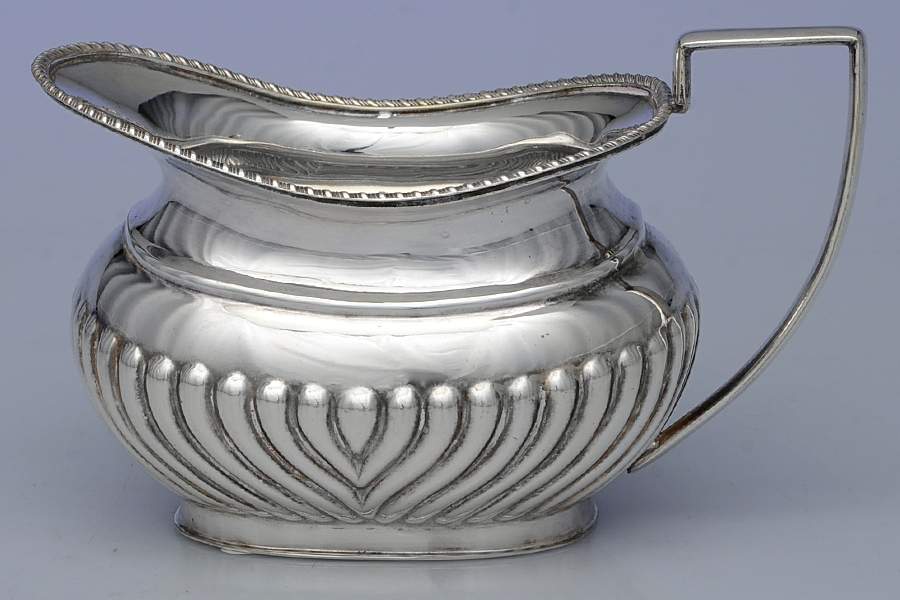 SSD18 (Silverplate, Hollowware) Creamer by Sheffield Silver Co (England)-1